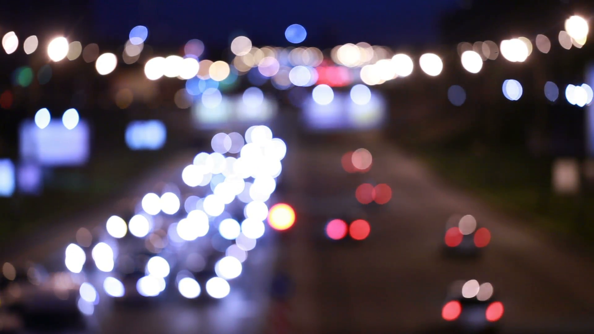 evening-traffic-the-city-lights-motion-blur-abstract-background_4jxwnkqn__F0000 evening-traffic-the-city-lights-motion-blur-abstract-background_4jxwnkqn__F0000